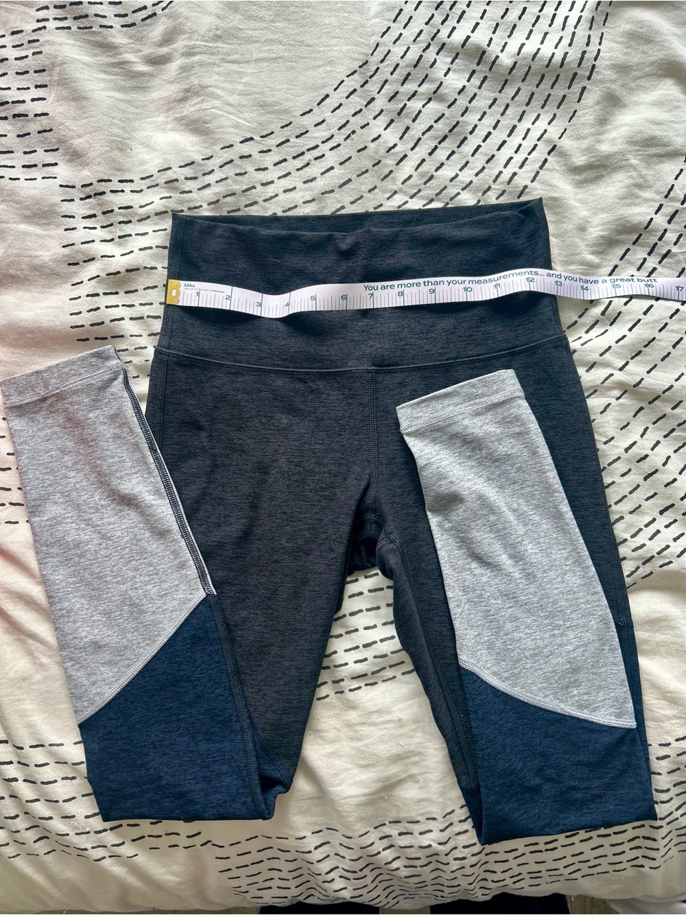 Aritzia The Constant Tri-colour Leggings